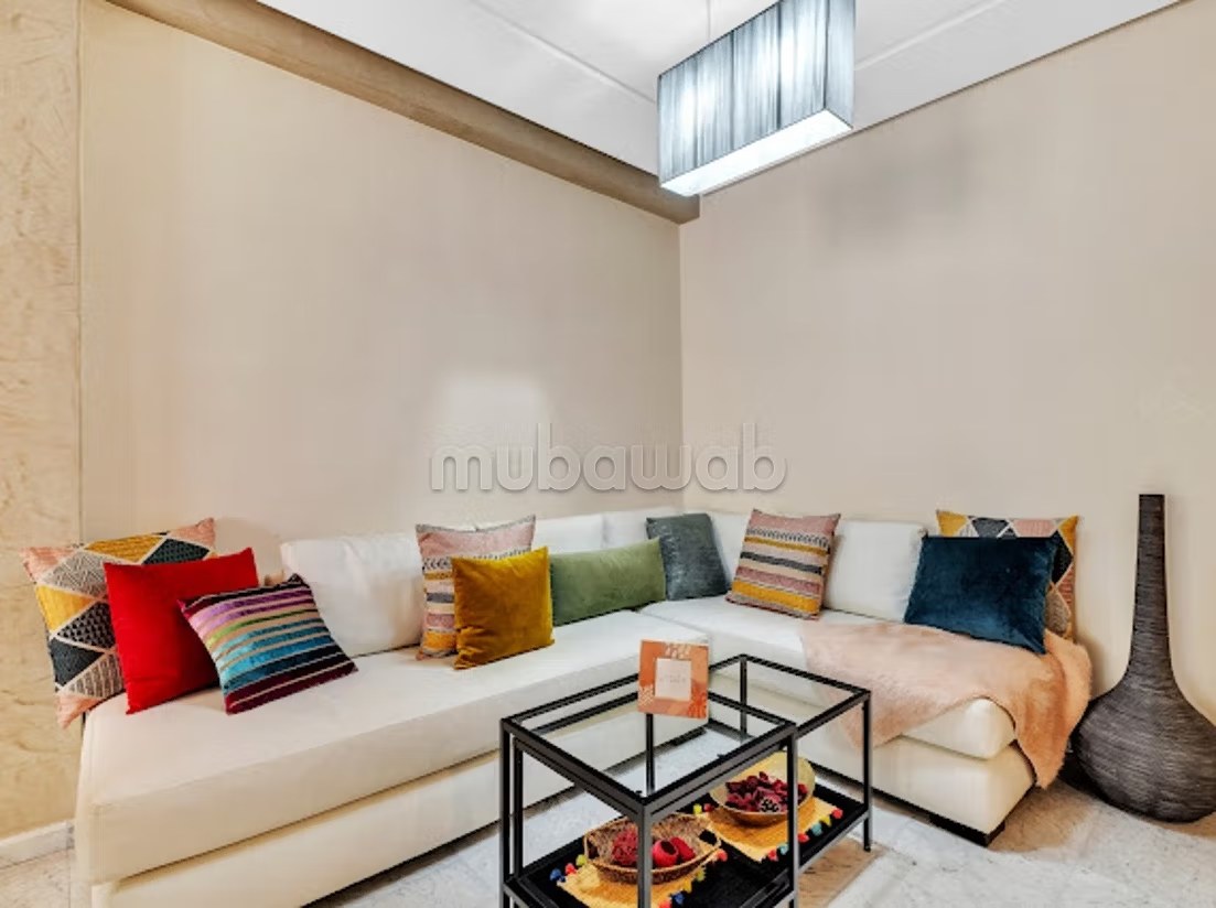 Location d'un appartement à Triangle d'Or. 2 pièces confortables. Environnement calme avec vue sur la mer et double vitrage - Photo 4