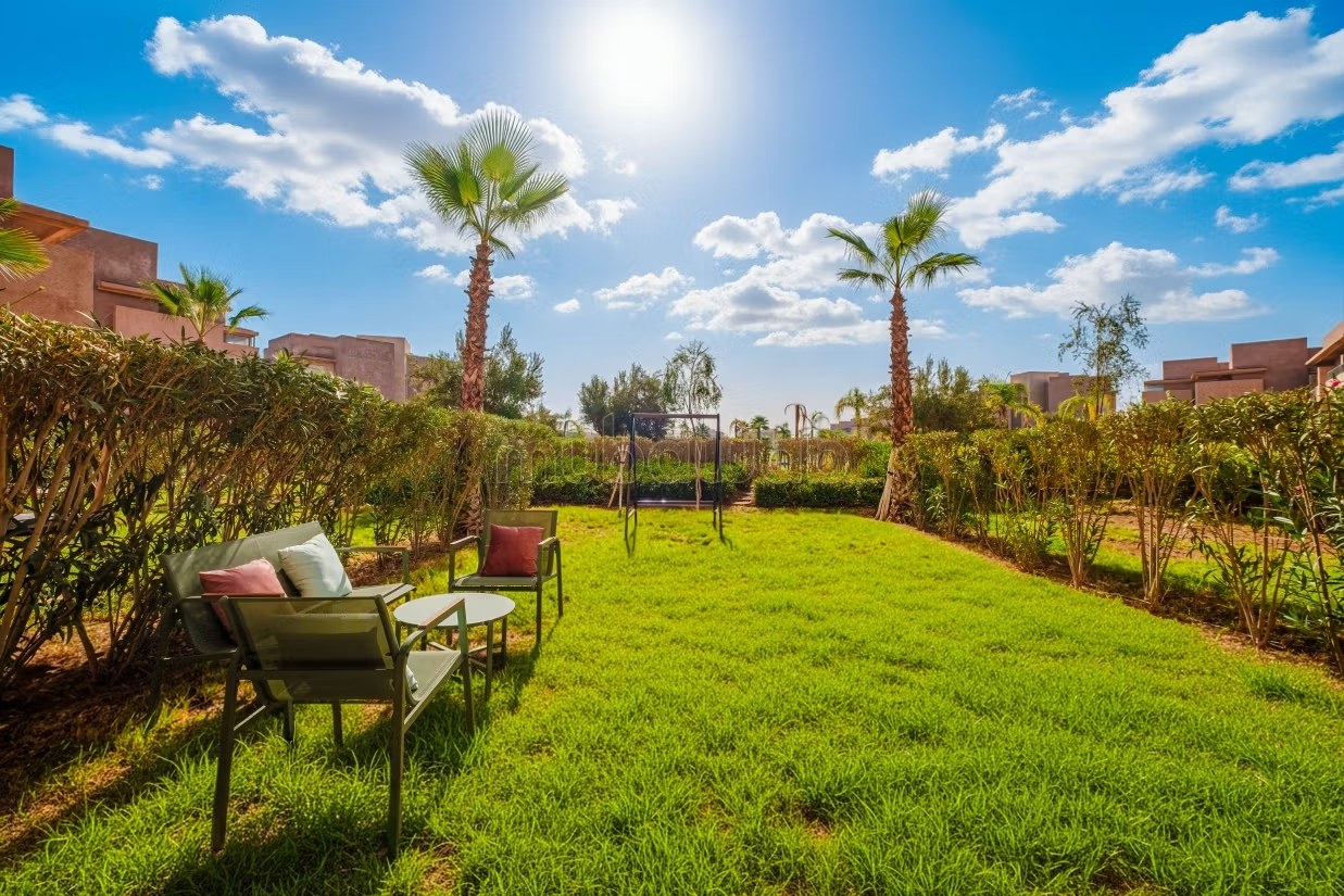Superbe Appartement sur le golf equipee dun playstation 5 et un balançoire jardin - Photo 27