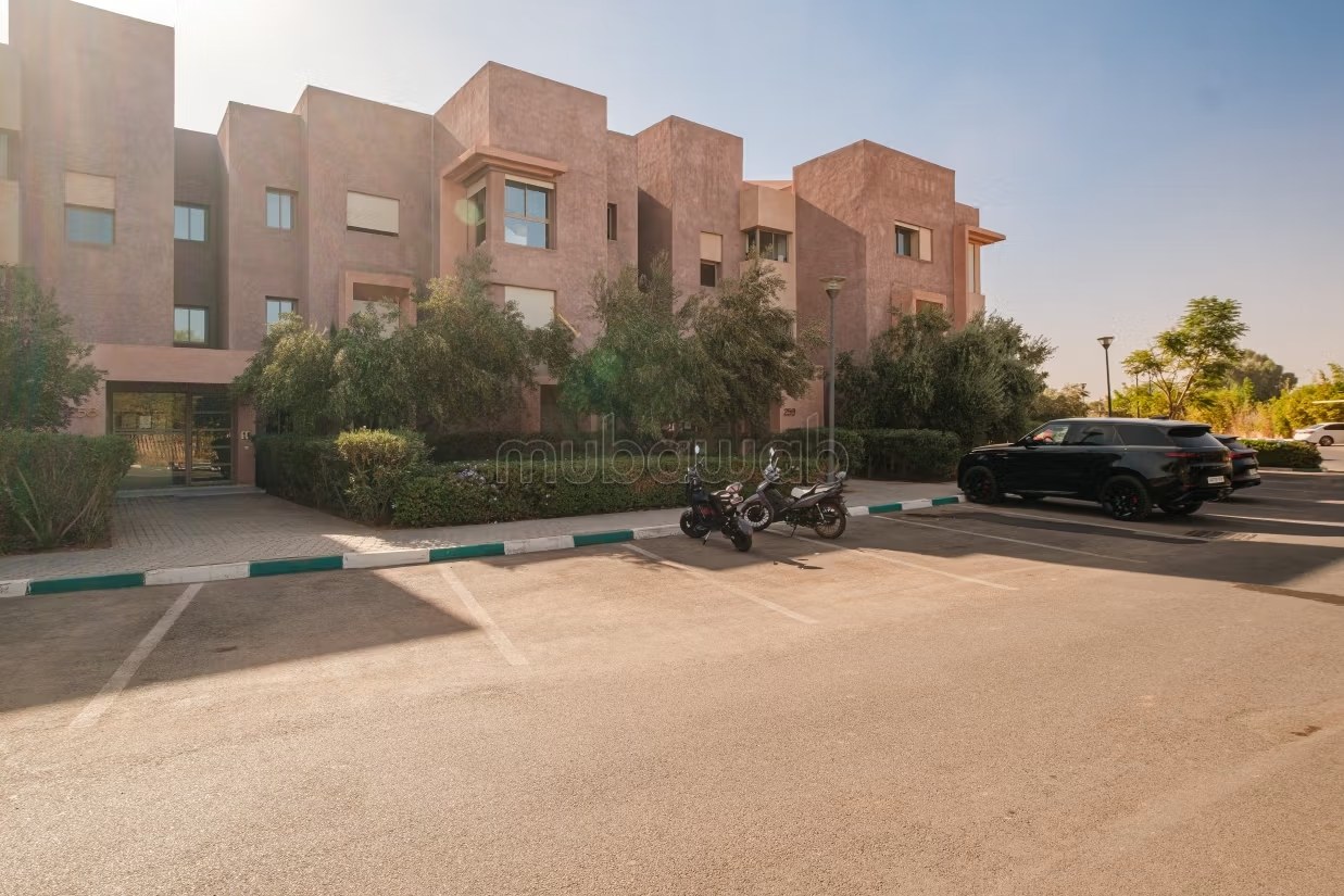 Superbe Appartement sur le golf equipee dun playstation 5 et un balançoire jardin - Photo 25