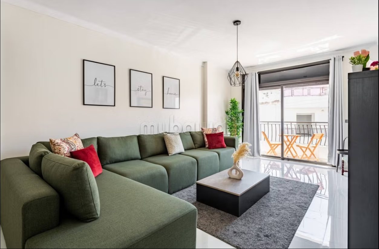 Location d'un appartement en Hassan Centre Ville. 
Surface totale 86 m². 
Double vitrage et porte blindée