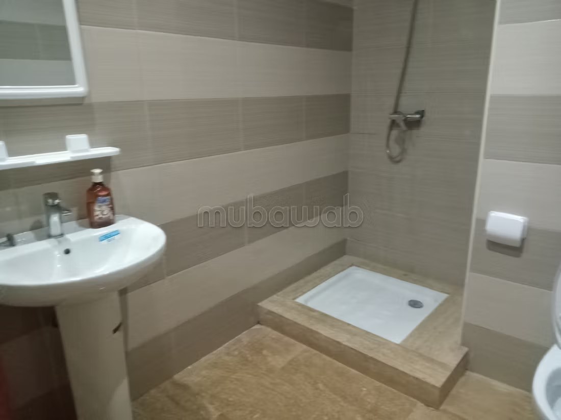 Très bel appart 3p meublé neuf vue sur mer - Photo 2