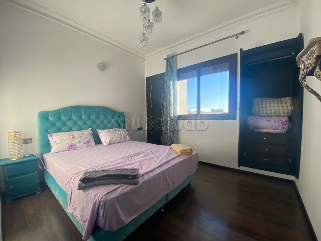 Location d'un appartement à Agdal. Surface totale 90 m². Salon typique marocain, résidence sécurisée - Photo 3