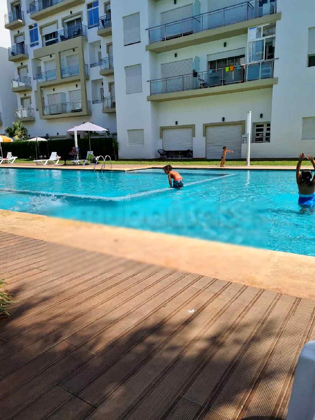 Joli appartement avec jardin privatif accès direct