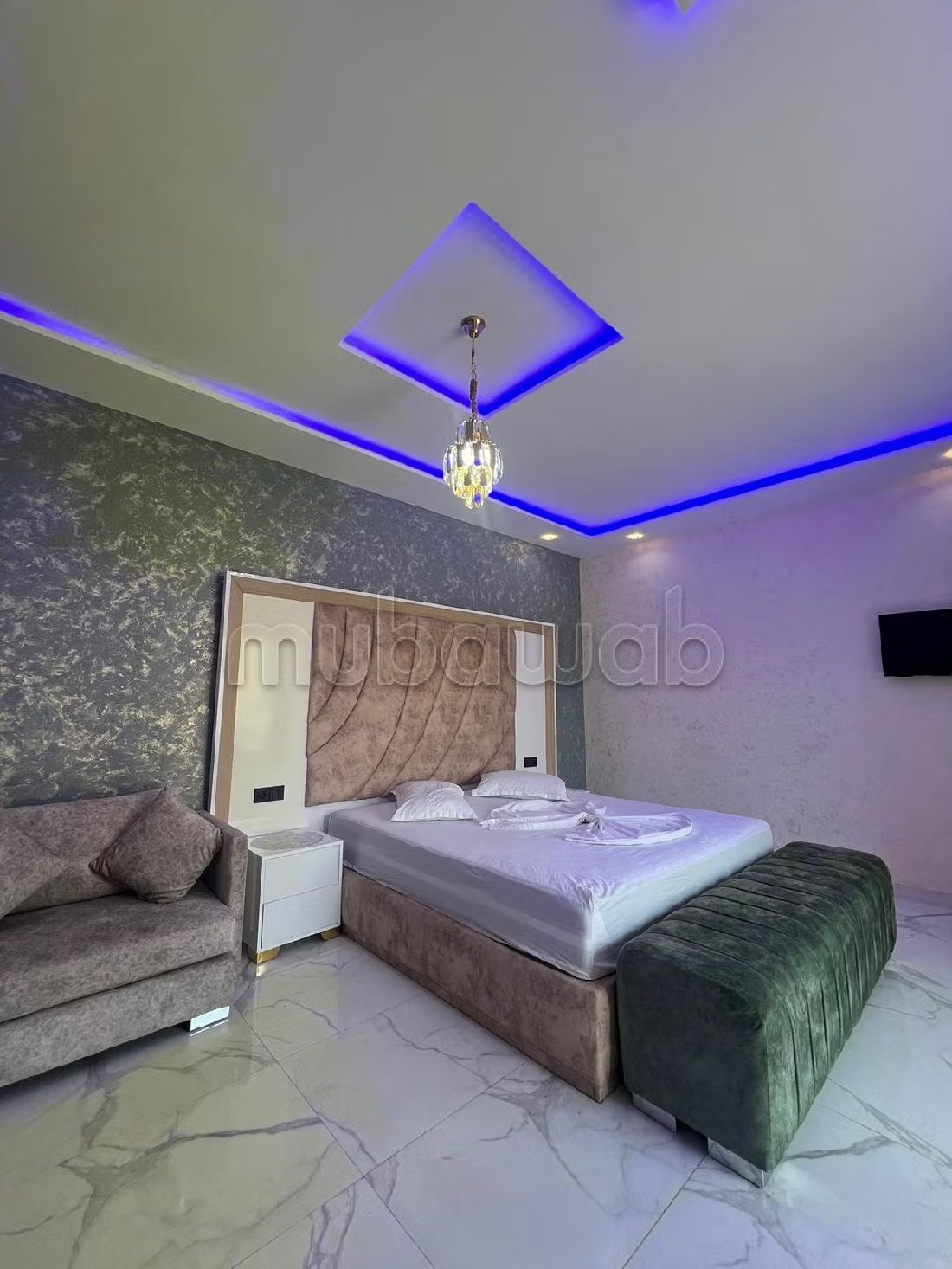 Location saisonnière villa haut standing à Route de Tahanaout. Superficie 410 m². Vue exceptionnelle sur la montagne, Fenêtres en double vitrage - Photo 18