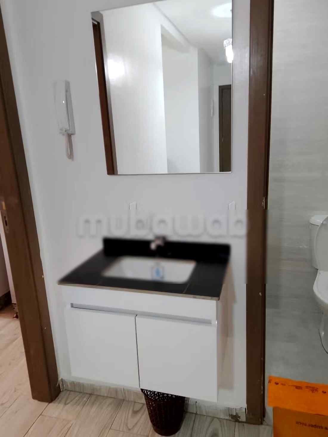 Location d'un appartement à Hay Mabrouka. 2 chambres agréables. Salon Marocain et antenne parabolique