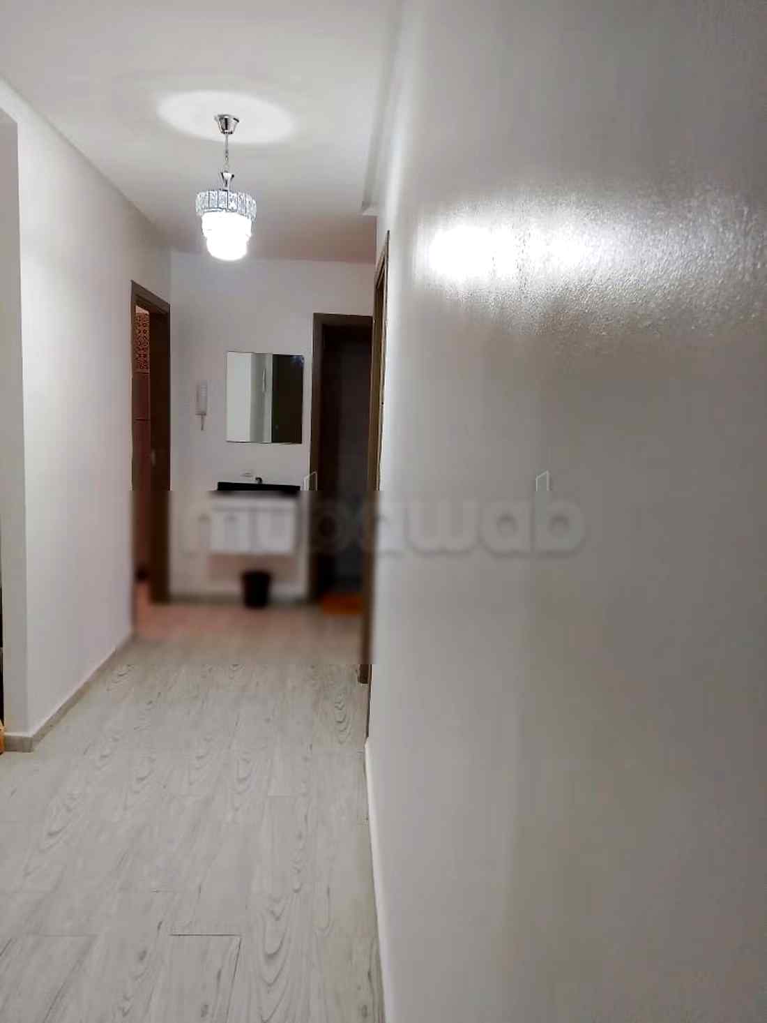 Location d'un appartement à Hay Mabrouka. 2 chambres agréables. Salon Marocain et antenne parabolique - Photo 12