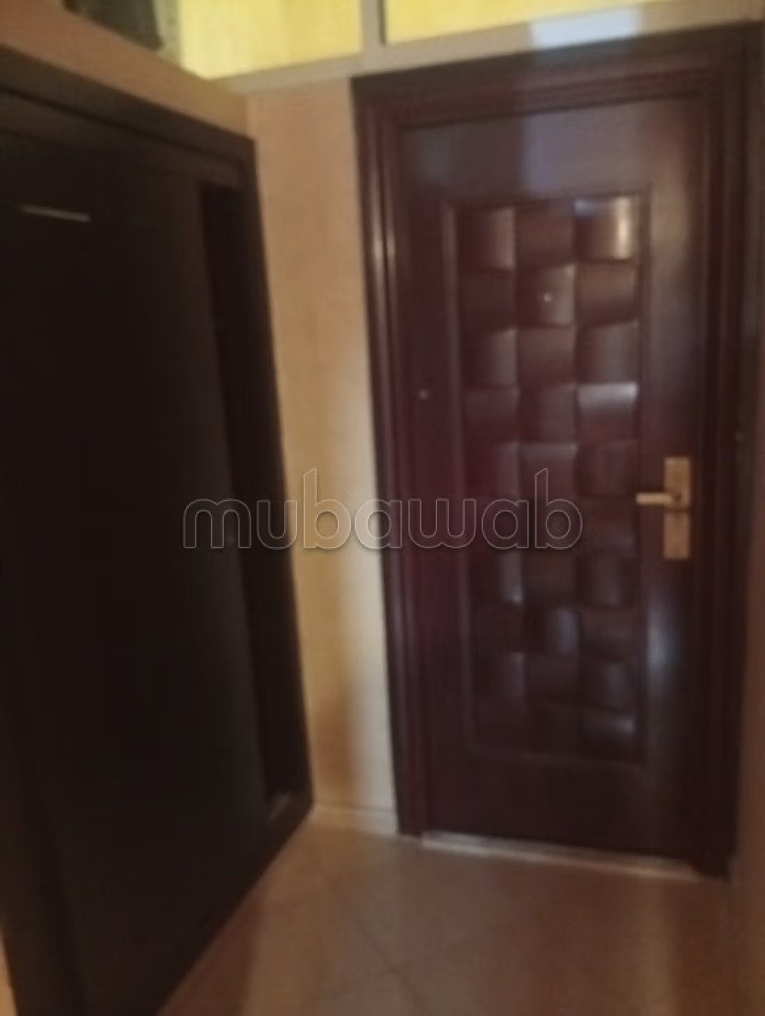Appartements à louer à Hamria. 
2 pièces. 
Fenêtres double vitrage et chauffage central - Photo 8