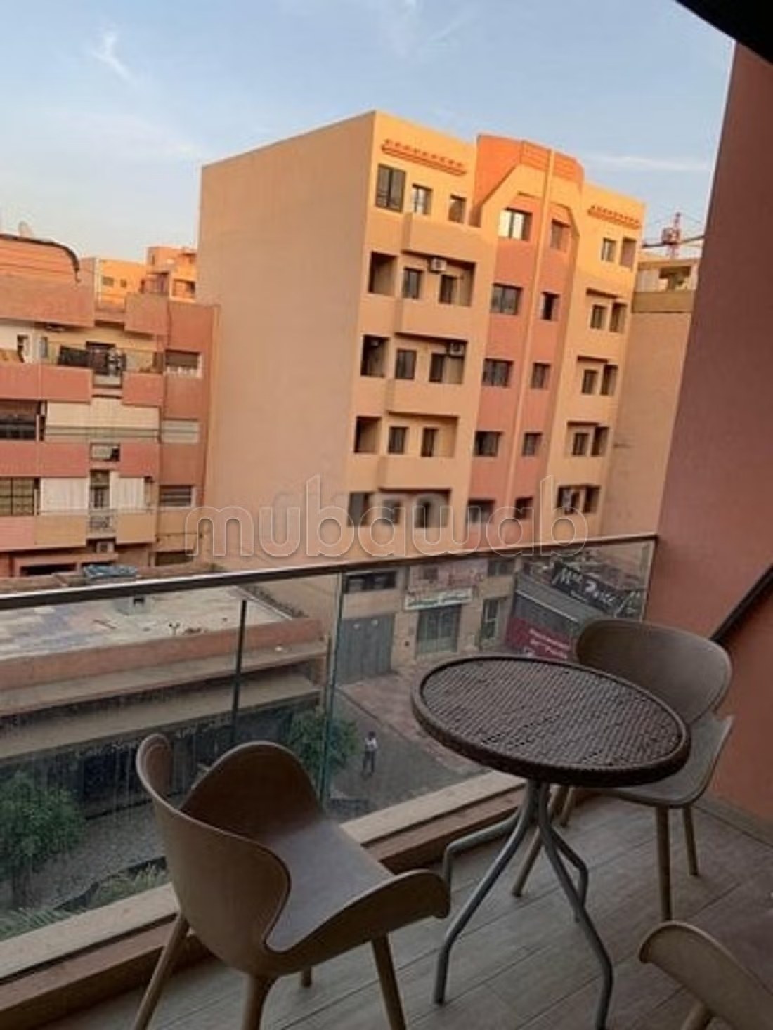 Location d'un appartement à Guéliz. 1 chambre. Ascenseur et terrasse - Photo 4