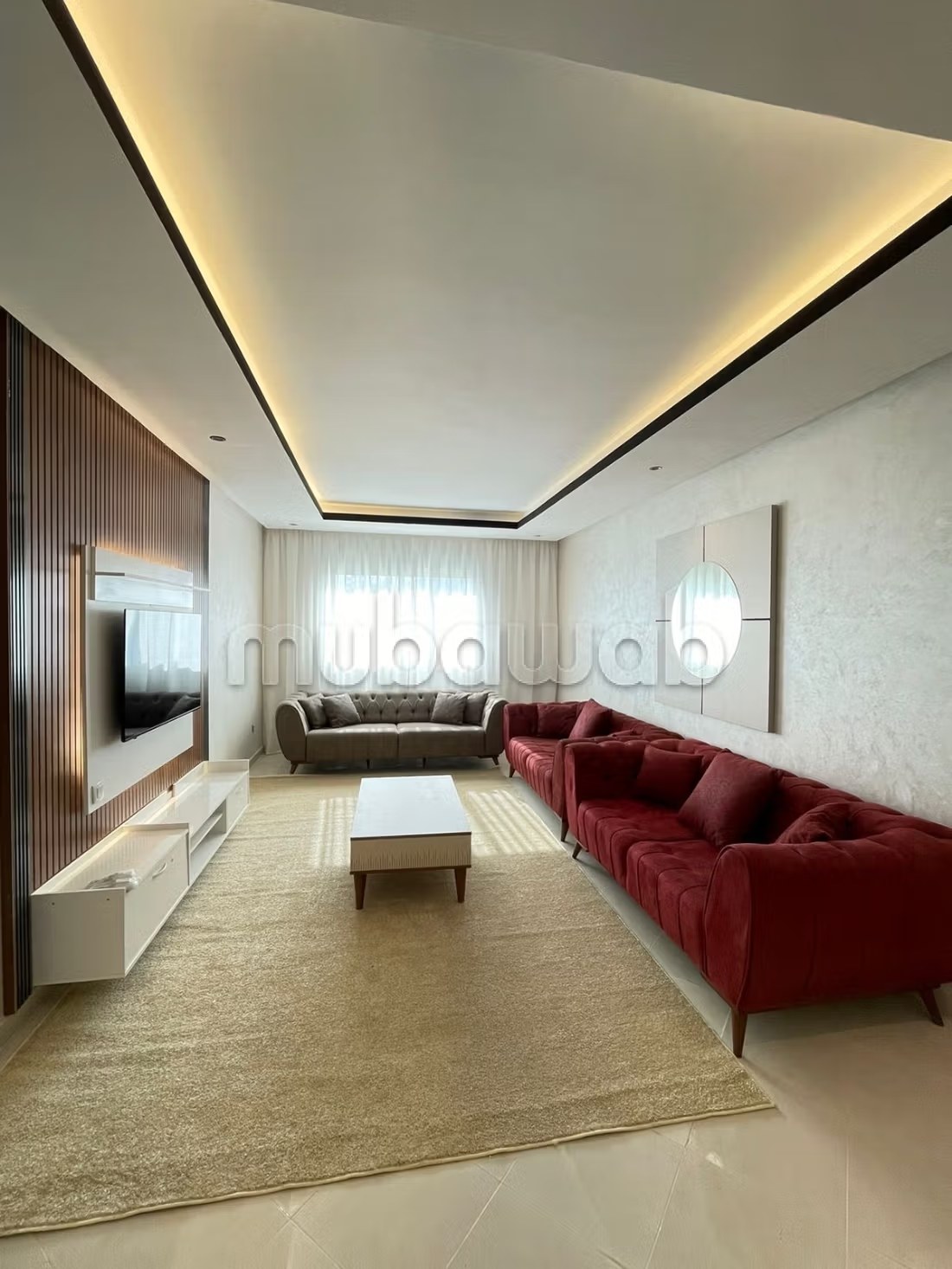 Location d'un appartement à De La Plage. 3 chambres. Résidence avec concierge, climatisation générale
