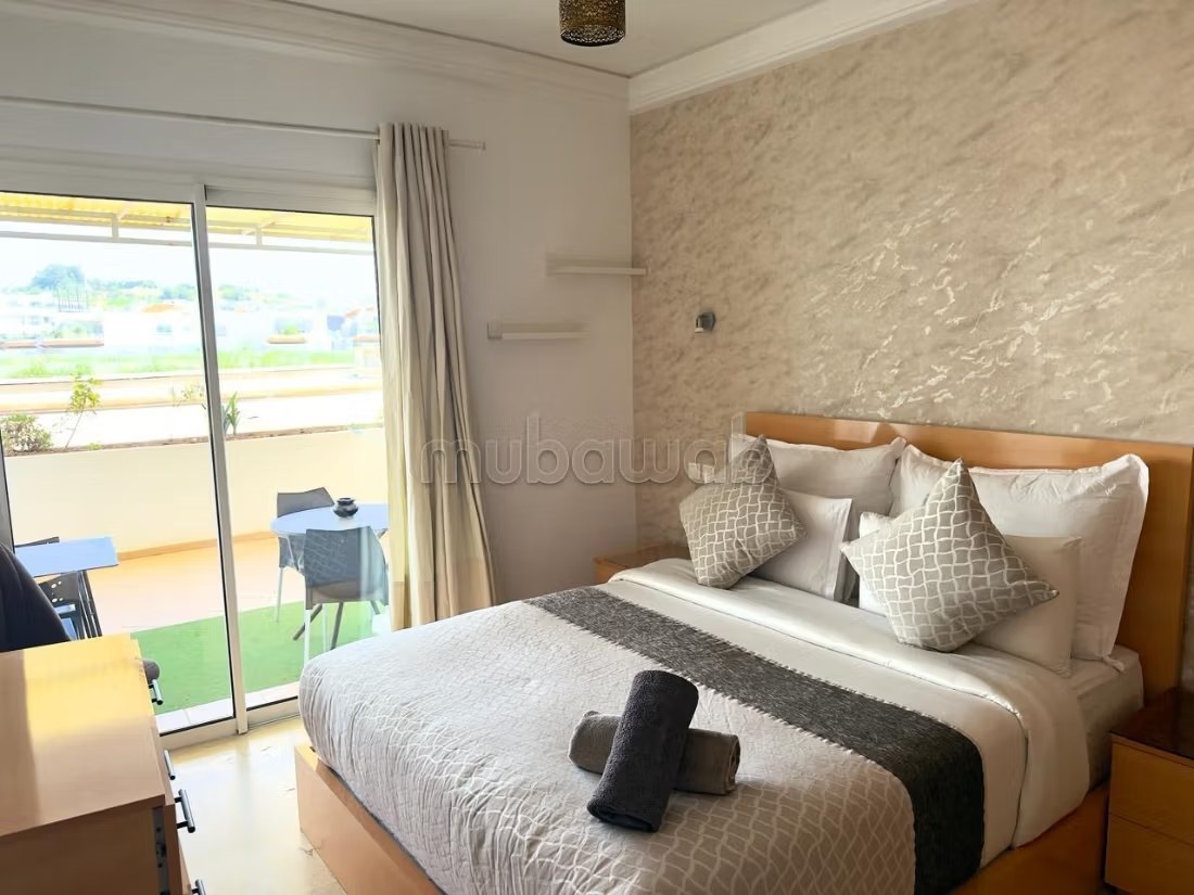 Appartements à louer à Secteur Touristique. Surface de 120 m². Places de stationnement et jardin - Photo 17