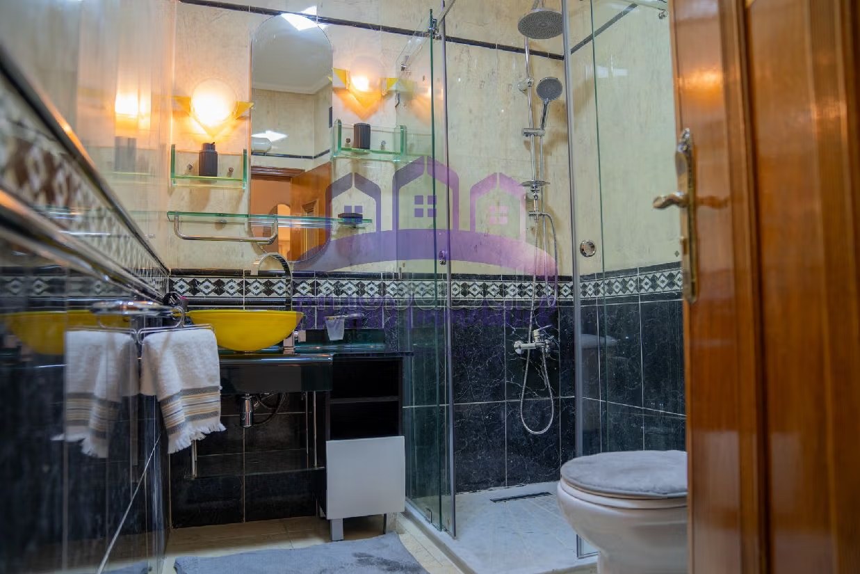 Bel appartement vue direct sur mer à louer TANGER - Photo 9