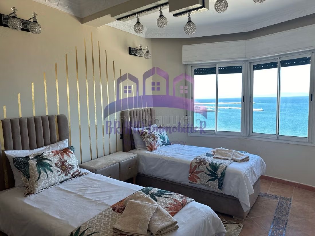 Bel appartement vue direct sur mer à louer TANGER - Photo 10