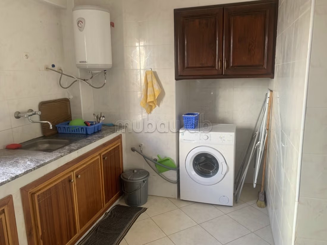 Appartement propre proche de la corniche