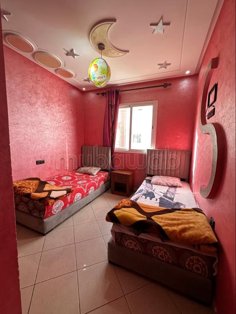 Location d'un appartement à Hay Salam. Surface de 60 m². Salon traditionnel et porte blindée - Photo 6