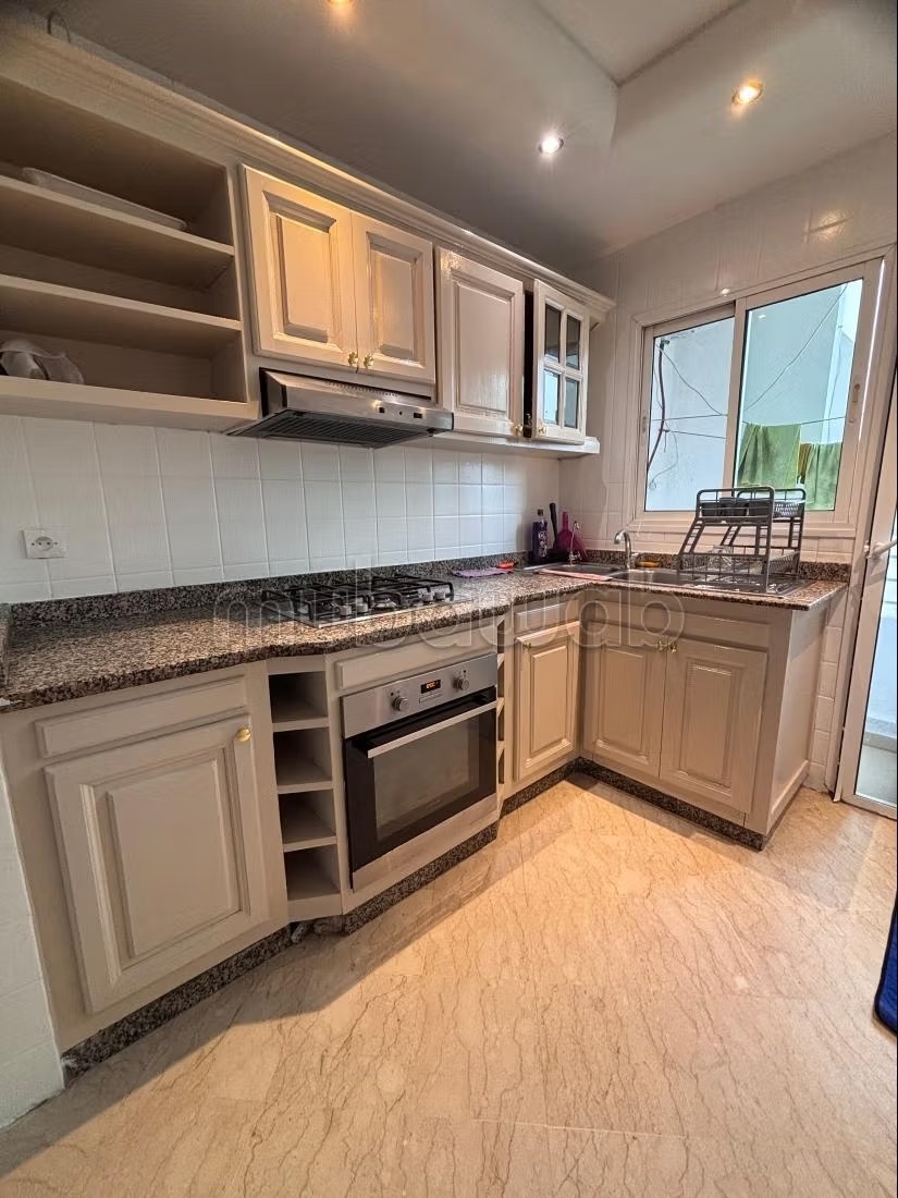 Appartements à louer à Maârif. Surface totale 142 m². Porte blindée et résidence sécurisée - Photo 16