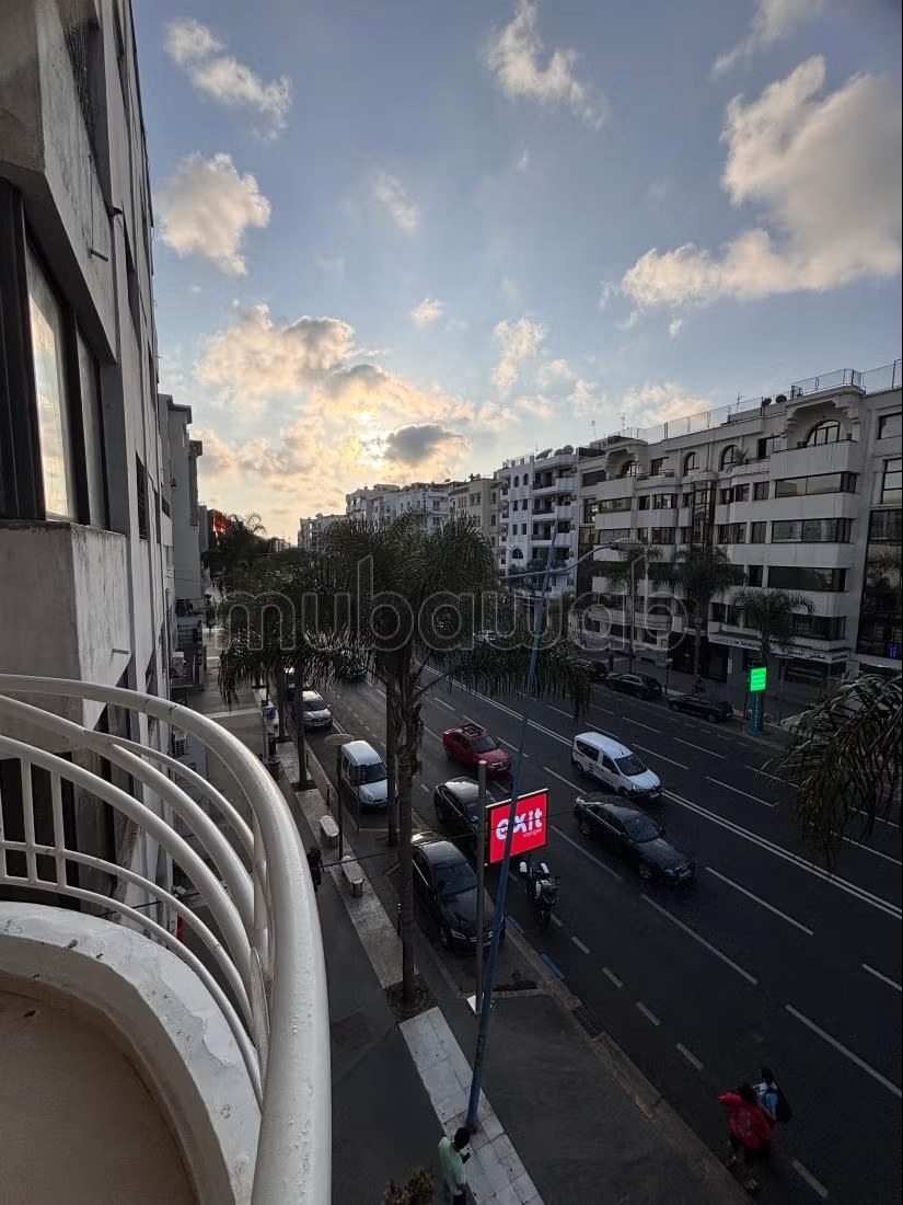 Appartements à louer à Maârif. Surface totale 142 m². Porte blindée et résidence sécurisée - Photo 9