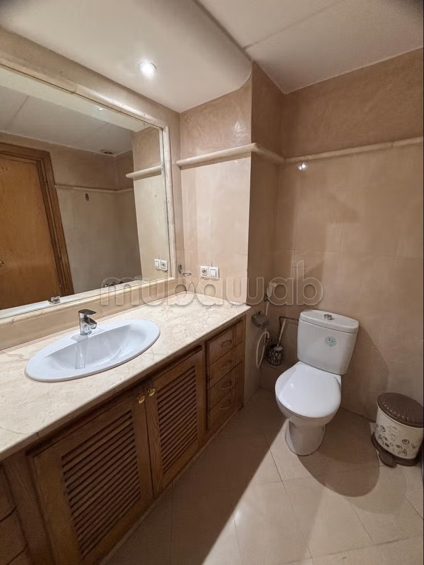 Appartements à louer à Maârif. Surface totale 142 m². Porte blindée et résidence sécurisée - Photo 20