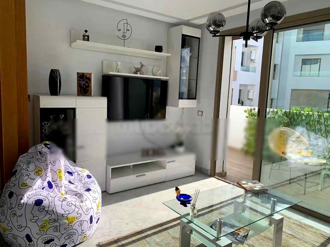 Bel appartement en location à Bourgogne Ouest. 1 belle chambre. Meublé. - Photo 6