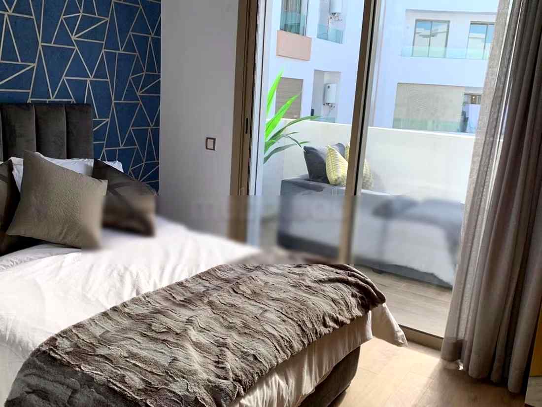 Bel appartement en location à Bourgogne Ouest. 1 belle chambre. Meublé. - Photo 12