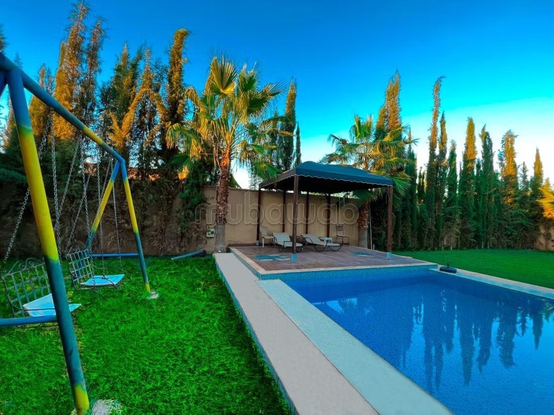 Belle Villa Avec Grande Jardin - Photo 3
