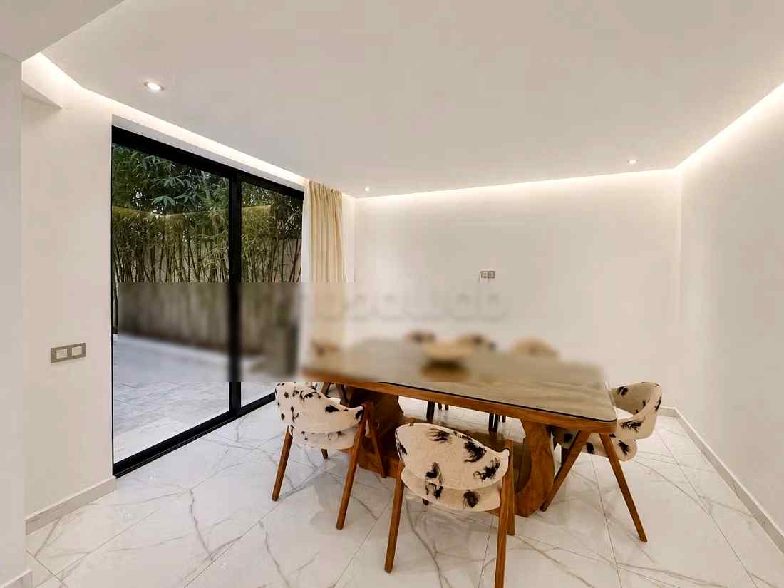Belle villa à louer pour vos vacances à Route de Tahanaout, 8 grandes pièces dont 2 suites et 1 chambre. Parking et terrasse - Photo 9