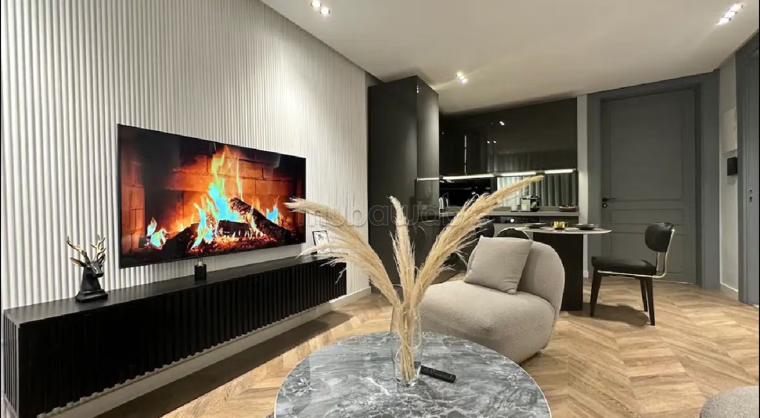 Studio élégant dans un quartier chic