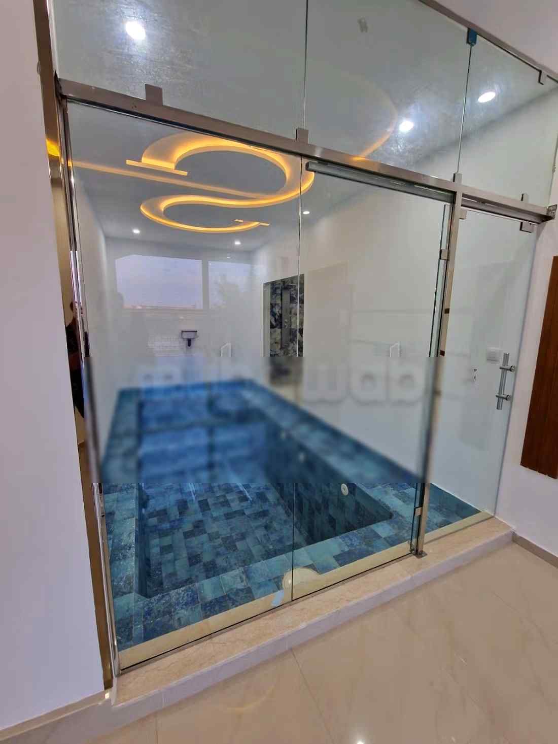 Villas et maisons de luxe à louer à Asilah. 7 pièces. Double vitrage et chauffage central - Photo 6