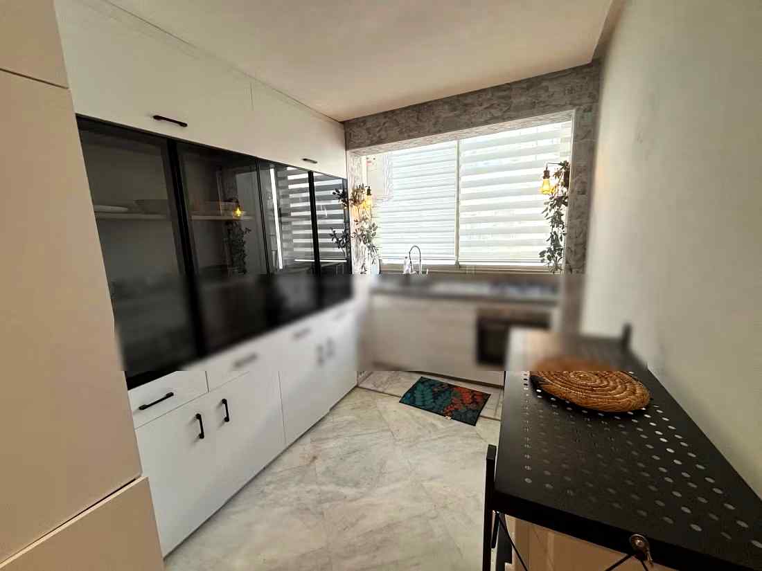 Appartement de vacances à louer à Triangle d'Or. Surface de 80 m². Places de stationnement et terrasse - Photo 17