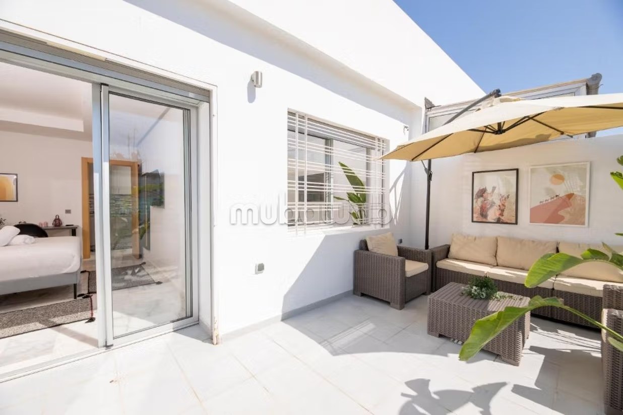 Appartement Moderne à Agdal avec Garage Arribat Center