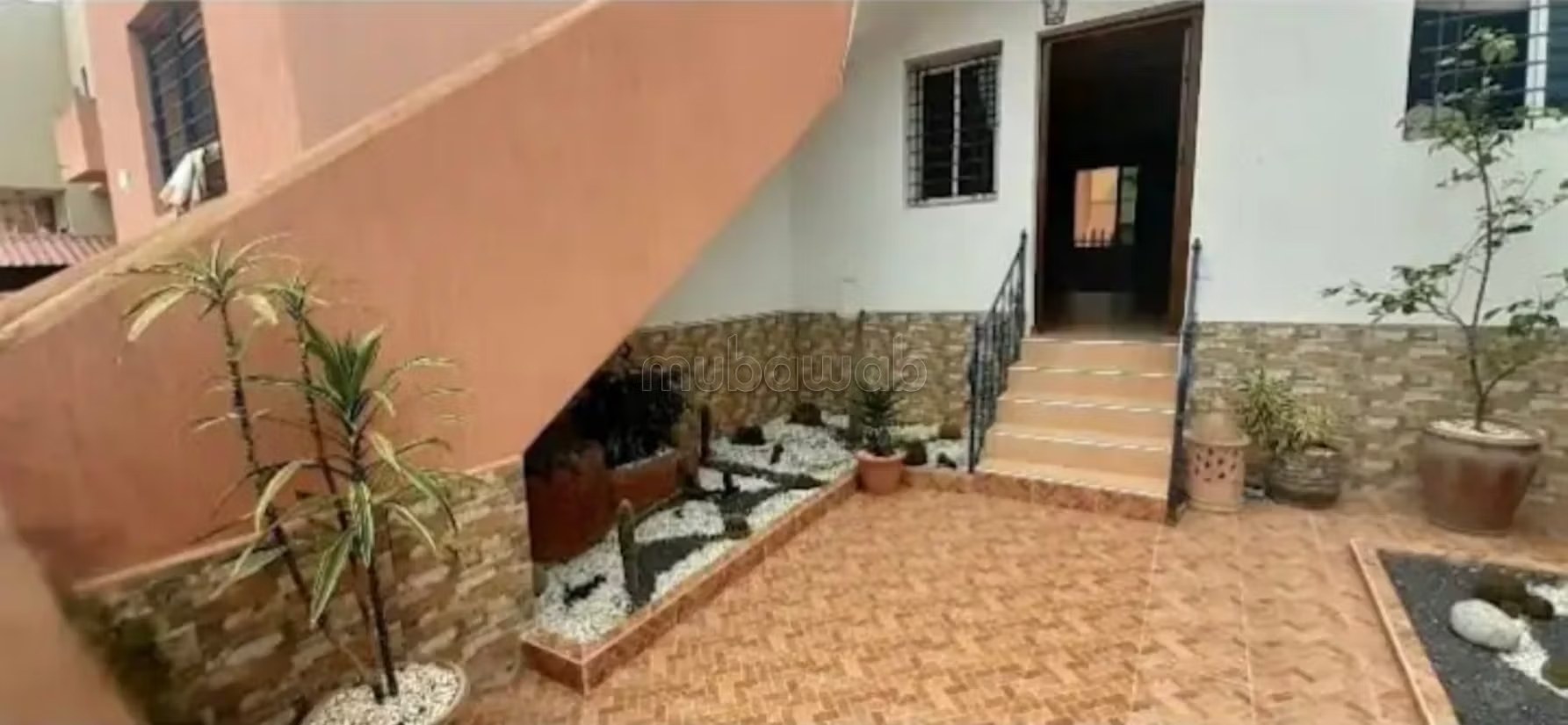 Appartements à louer à Sidi Bouzid. 
5 pièces confortables. 
Places de parking et terrasse - Photo 10