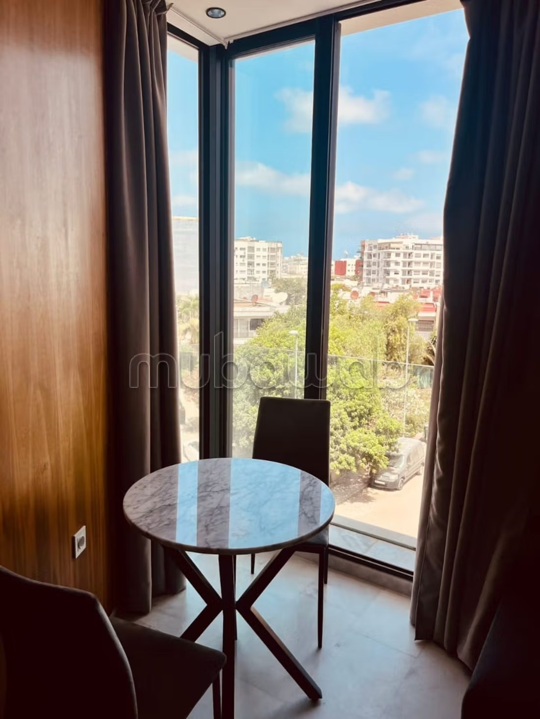 Location d'un appartement à fermme bretonne. Surface totale 45 m². Terrasse et ascenseur - Photo 5