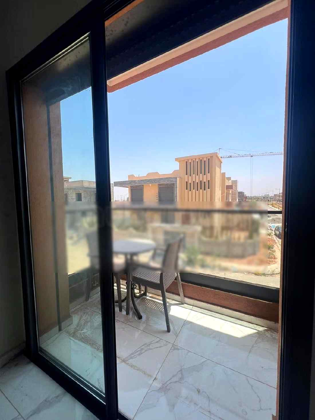 Location saisonnière villa haut standing à Route de Tahanaout. Superficie 410 m². Vue exceptionnelle sur la montagne, Fenêtres en double vitrage - Photo 22