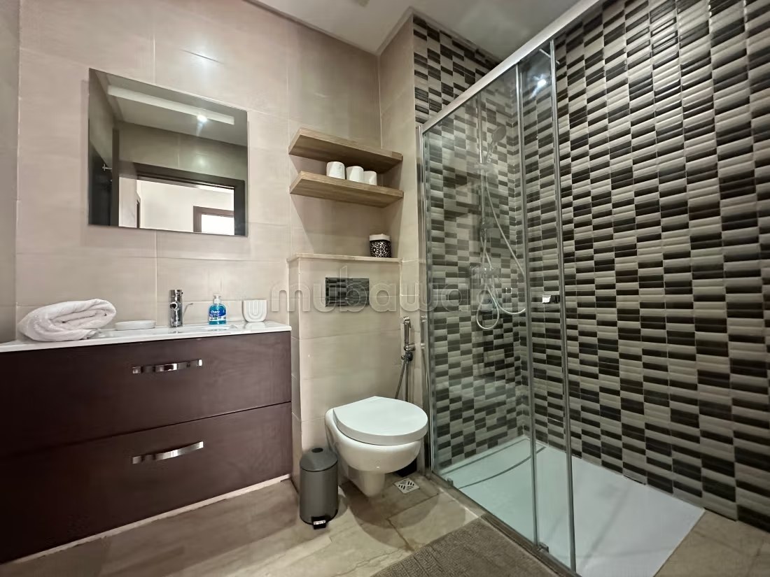 Appartements à louer à Founti. 7 grandes pièces. Avec ascenseur et espace vert - Photo 18