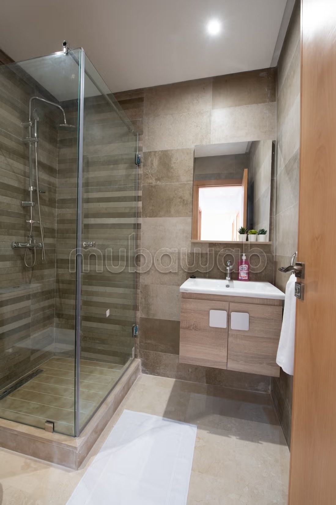 Central & Modern 2 Bedrooms/Hassan Tower/Balcony - Photo 14